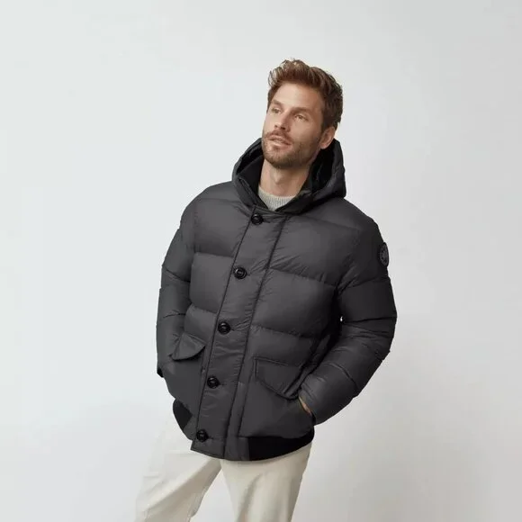 Canada Goose Ventoux Down Bomber- Graphite Grey Size Large